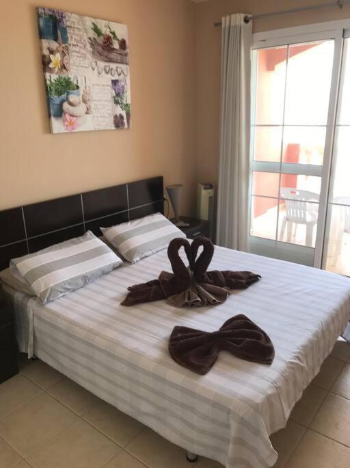 Beach Front Apartment With Stunning Ocean Views! Κόστα Κάλμα Εξωτερικό φωτογραφία